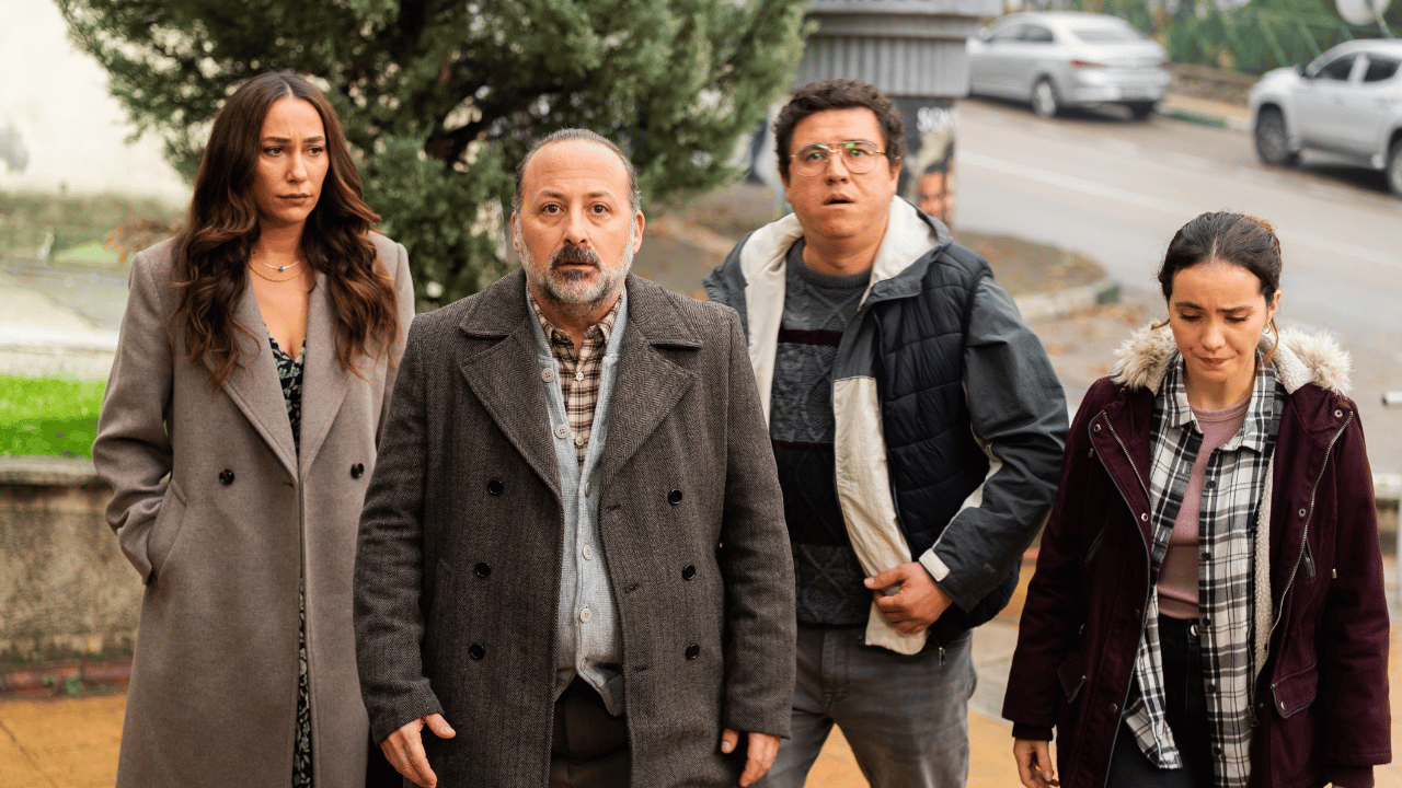 Kalender Pide bu akşam NOW’da: Tolga Çevik ve İbrahim Büyükak aynı karede